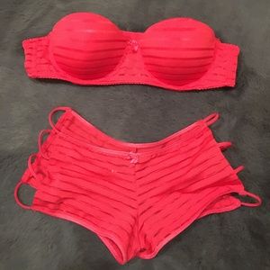 Morbid Threads bra and pantie set red 36B